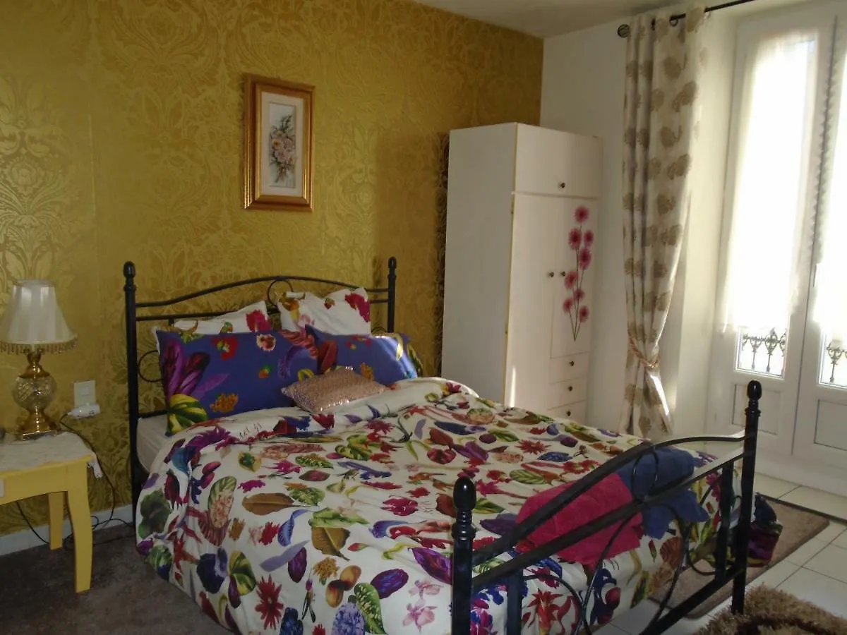 Joli Jardin Chambre d'Hotes Bélesta